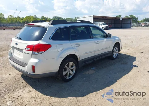 2013 Subaru Outback 2.5I Premium из США, поврежденный, VIN 4S4BRCHCXD3228974